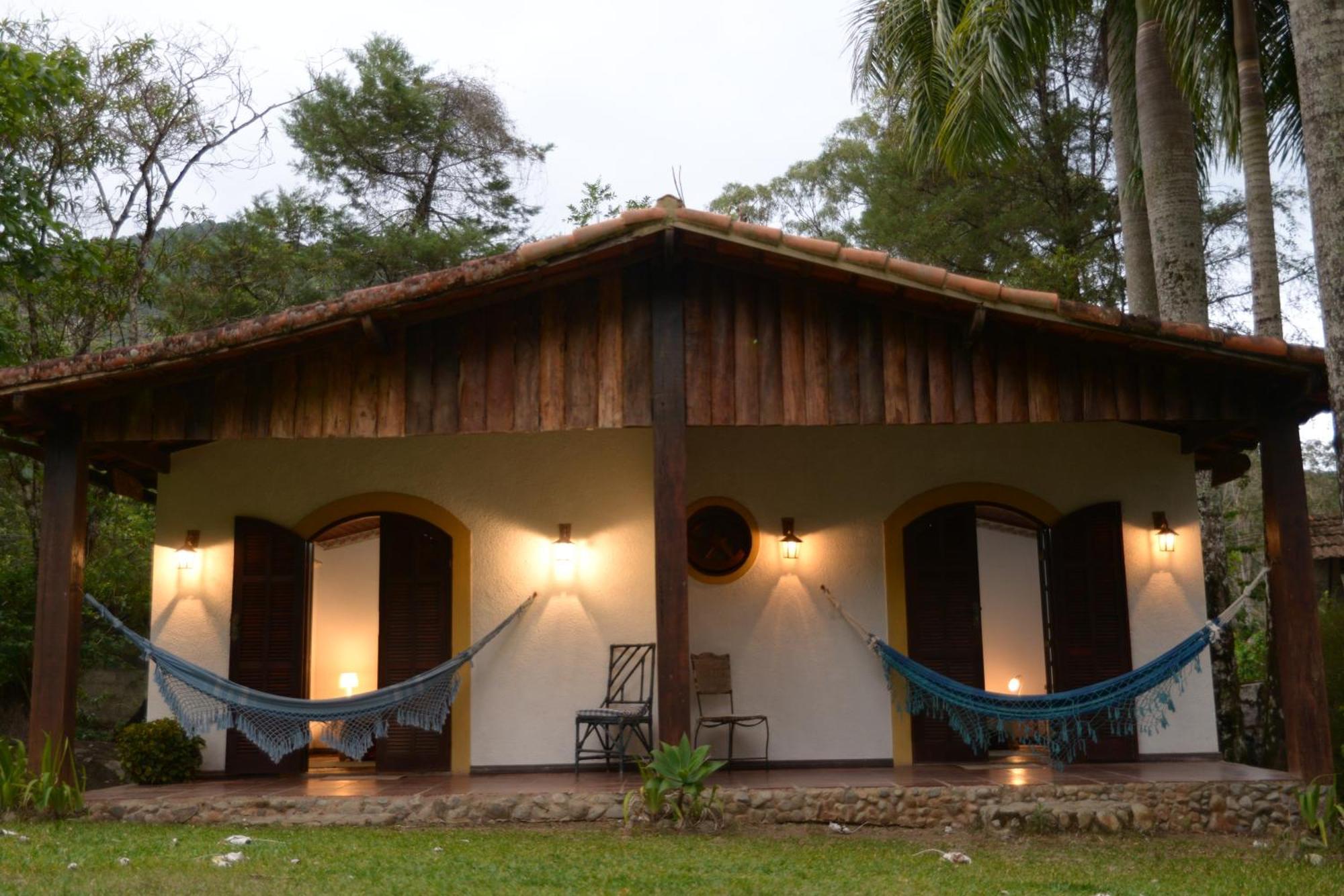 Hotel Pousada Esmeralda Итатиая Екстериор снимка